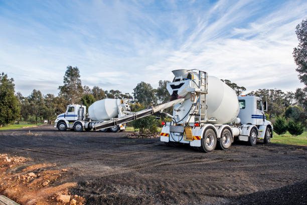 Best Affordable Concrete Contractor  in Bakersfield Country Clu, CA